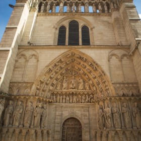 Puerta de la catedral