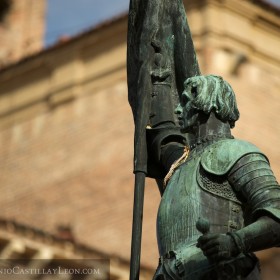 Estatua en Segovia